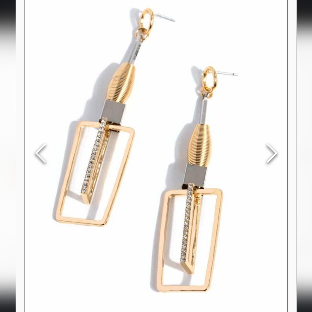 Clear The Square Gold Earrings Post NEW FashionFix